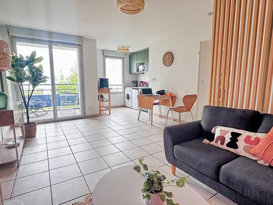 Charmant T2 Terrasse, Garage Villeurbanne Extérieur photo